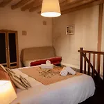 Du Chateau De Saturnin Sur Loire *