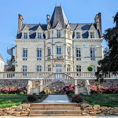 Hotel Dépendance Château De Saturnin Sur Loire