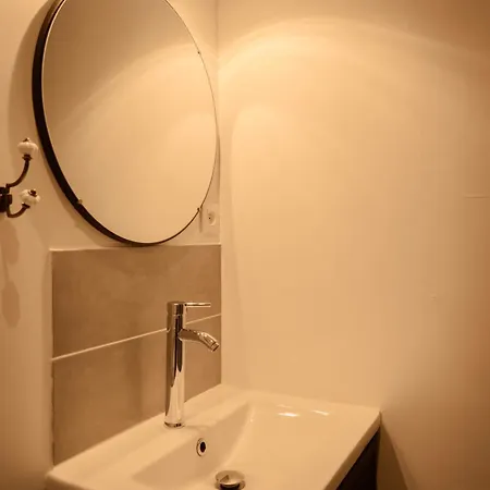 Du Chateau De Saturnin Sur Loire Ξενοδοχείο *