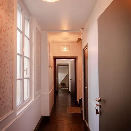 Du Chateau De Saturnin Sur Loire Ξενοδοχείο *