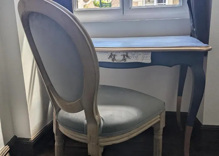 فندق Du Chateau De Saturnin Sur Loire *