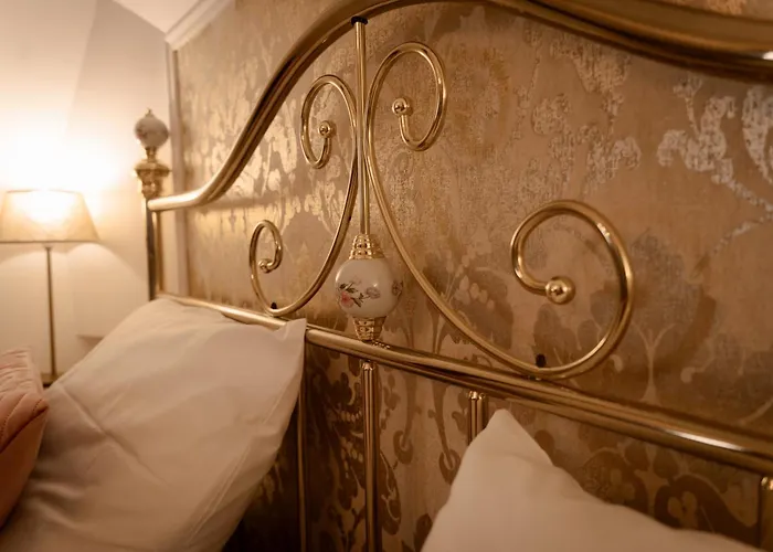 فندق Du Chateau De Saturnin Sur Loire Saint-Saturnin-sur-Loire